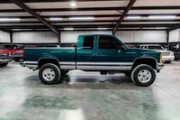 1995-Chevrolet-K1500-Emerald Green Metallic-223119-38.jpg